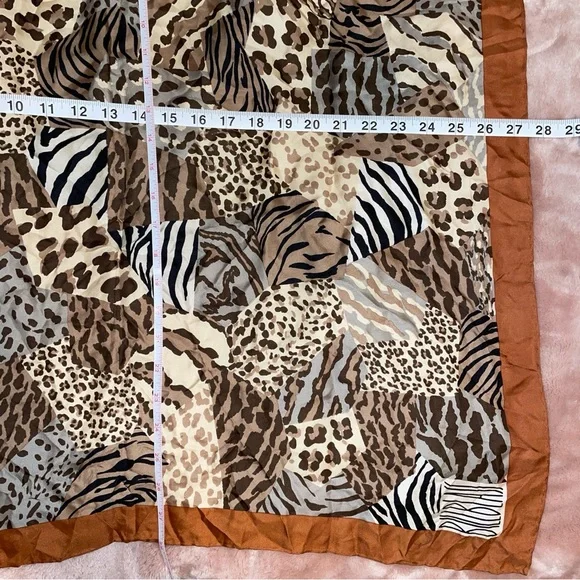 BILLBLASS animal print silk scarf - Picture 4 of 4